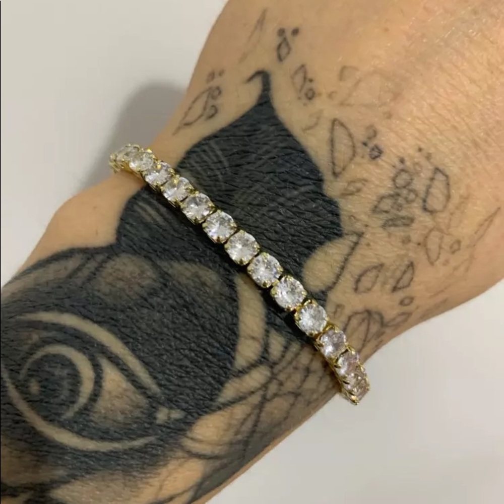 ✨Very lovely tennis bracelet✨ - Picture 5 of 16